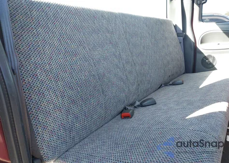 2000 Dodge Ram 1500 St from USA, damaged, VIN 1B7HF13Y0YJ145330